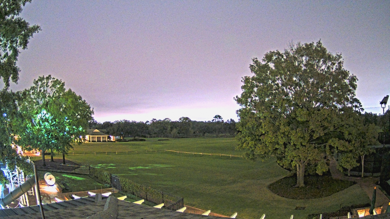 Thumbnail for current weather camera view from Houston Country Club in Houston, Texas