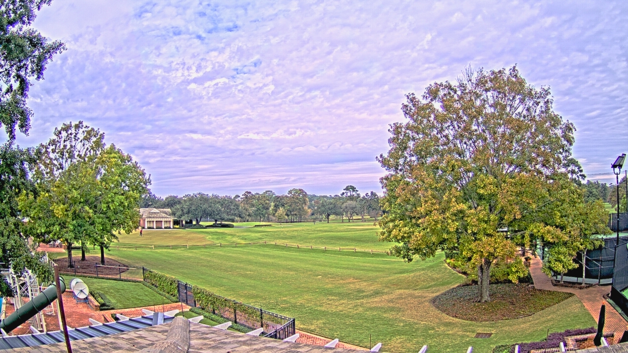Thumbnail for current weather camera view from Houston Country Club in Houston, Texas