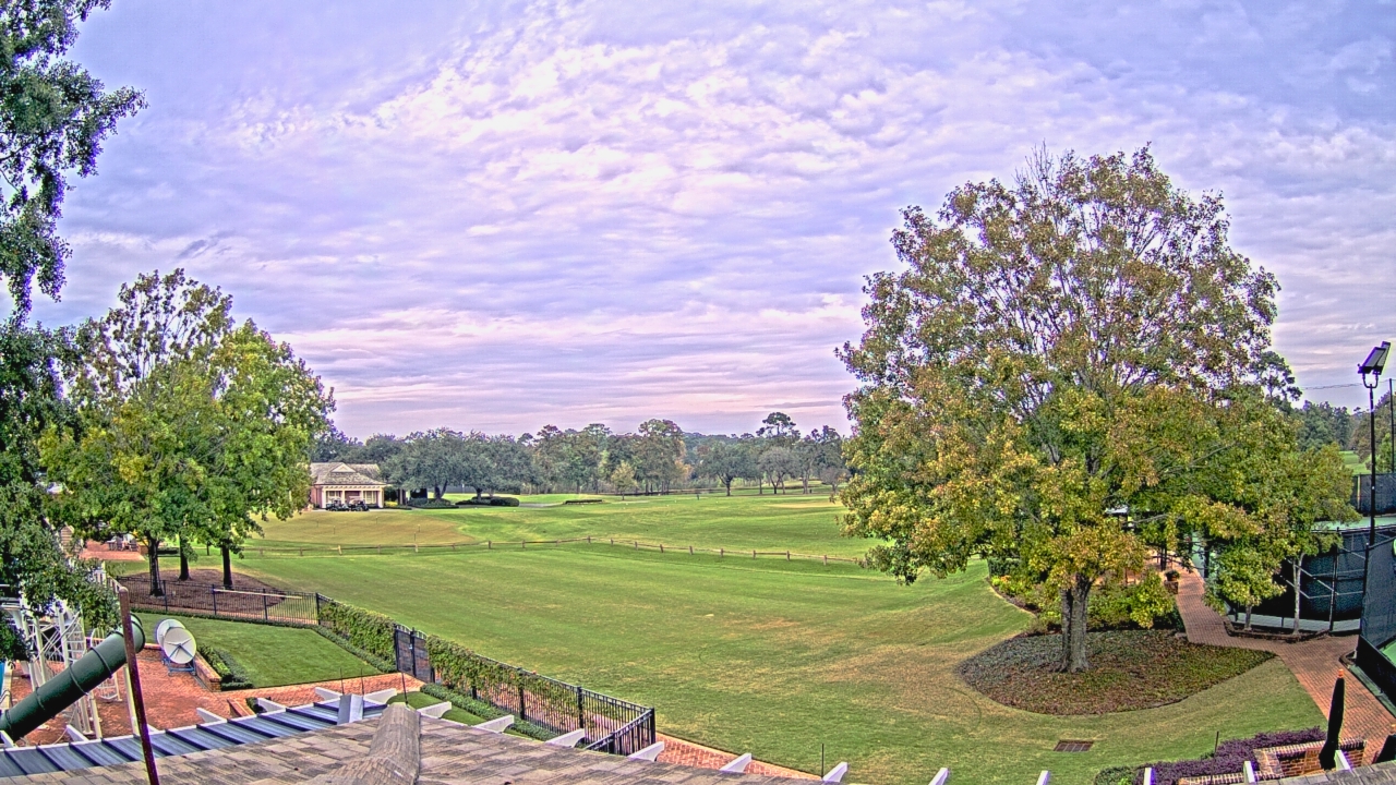 Thumbnail for current weather camera view from Houston Country Club in Houston, Texas