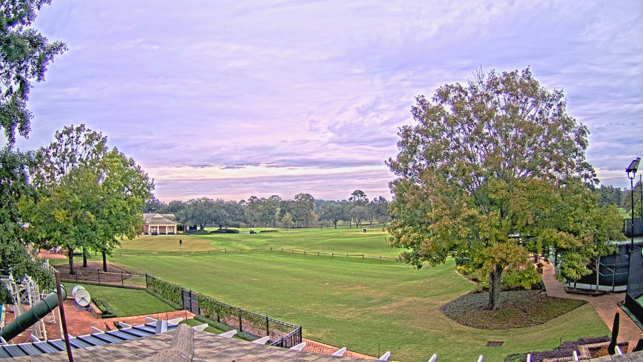 Thumbnail for current weather camera view from Houston Country Club in Houston, Texas