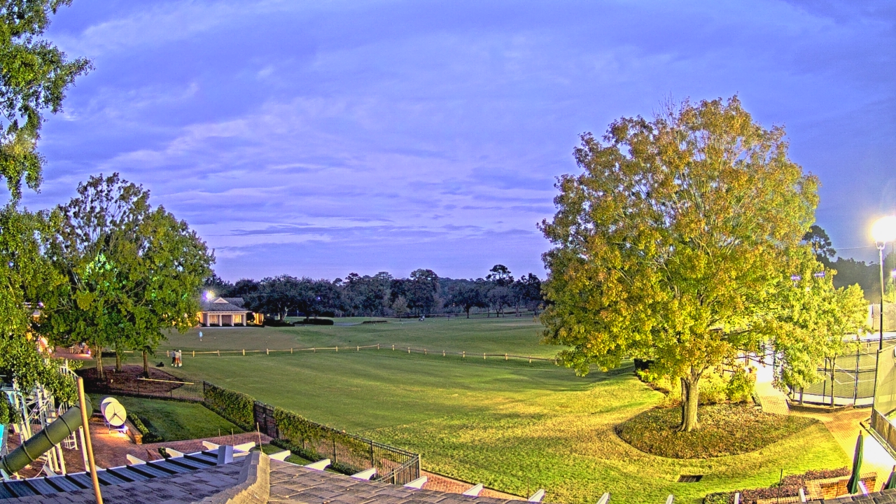 Thumbnail for current weather camera view from Houston Country Club in Houston, Texas