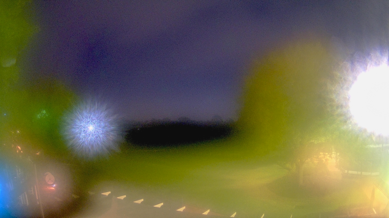 Thumbnail for current weather camera view from Houston Country Club in Houston, Texas