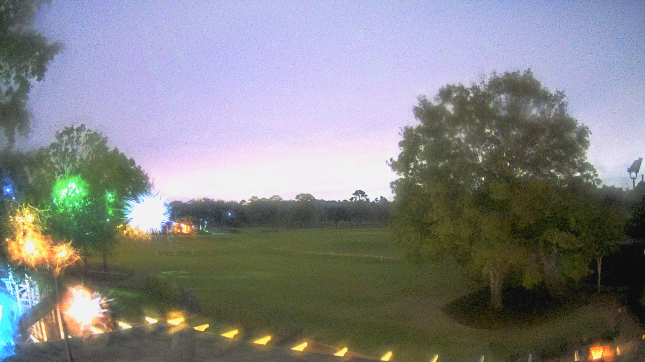 Thumbnail for current weather camera view from Houston Country Club in Houston, Texas