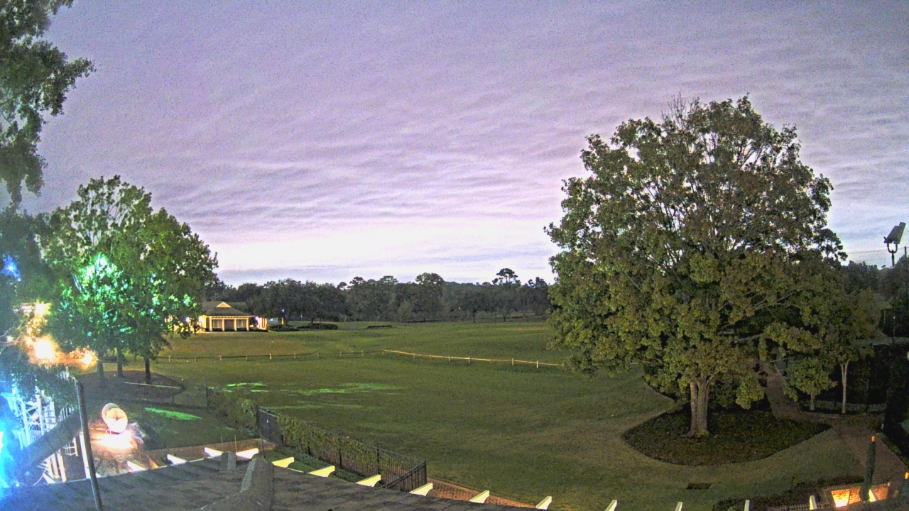 Thumbnail for current weather camera view from Houston Country Club in Houston, Texas