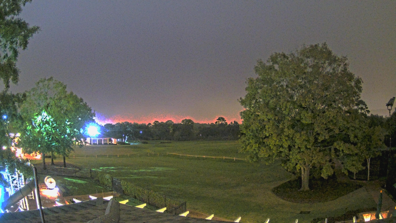 Thumbnail for current weather camera view from Houston Country Club in Houston, Texas