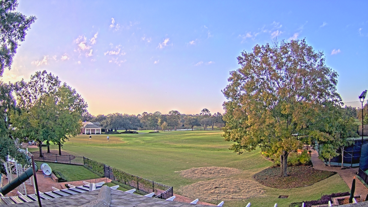 Thumbnail for current weather camera view from Houston Country Club in Houston, Texas