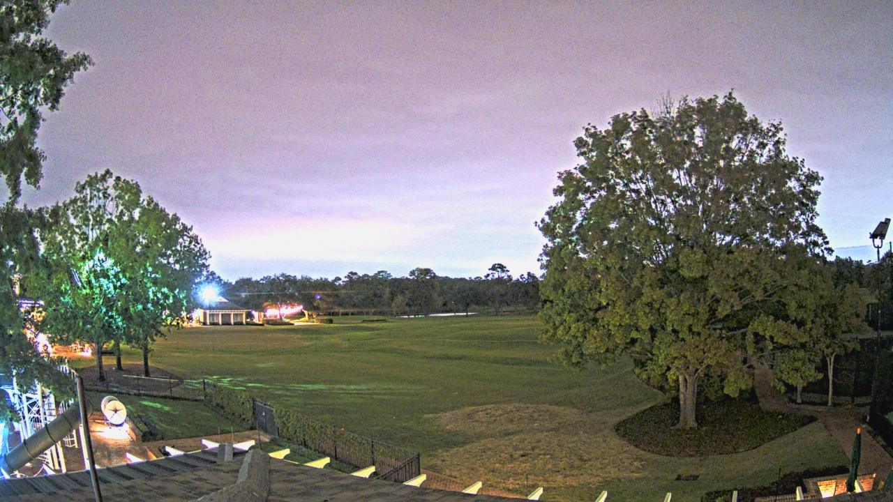 Thumbnail for current weather camera view from Houston Country Club in Houston, Texas