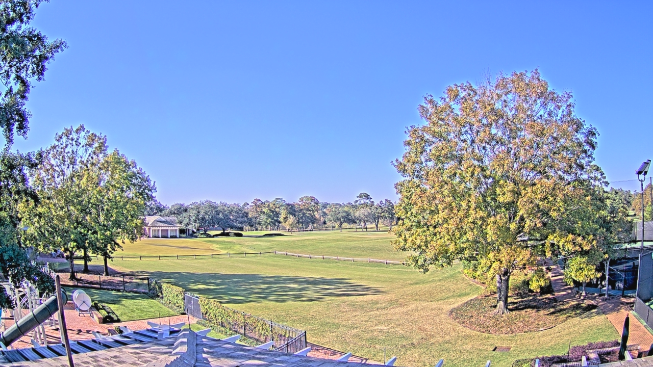 Thumbnail for current weather camera view from Houston Country Club in Houston, Texas