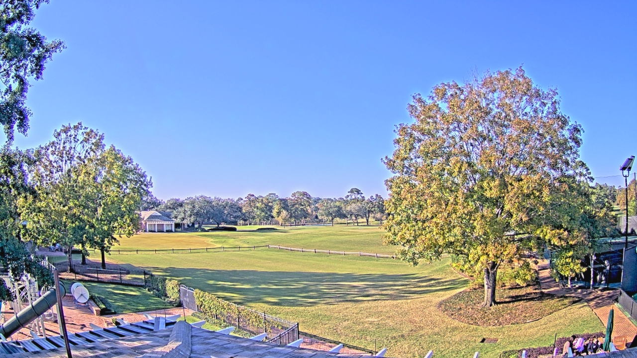 Thumbnail for current weather camera view from Houston Country Club in Houston, Texas