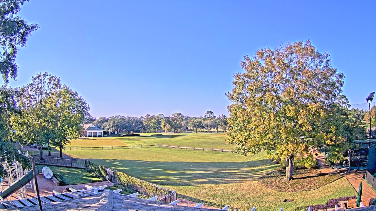 Thumbnail for current weather camera view from Houston Country Club in Houston, Texas