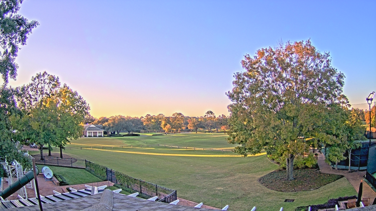 Thumbnail for current weather camera view from Houston Country Club in Houston, Texas