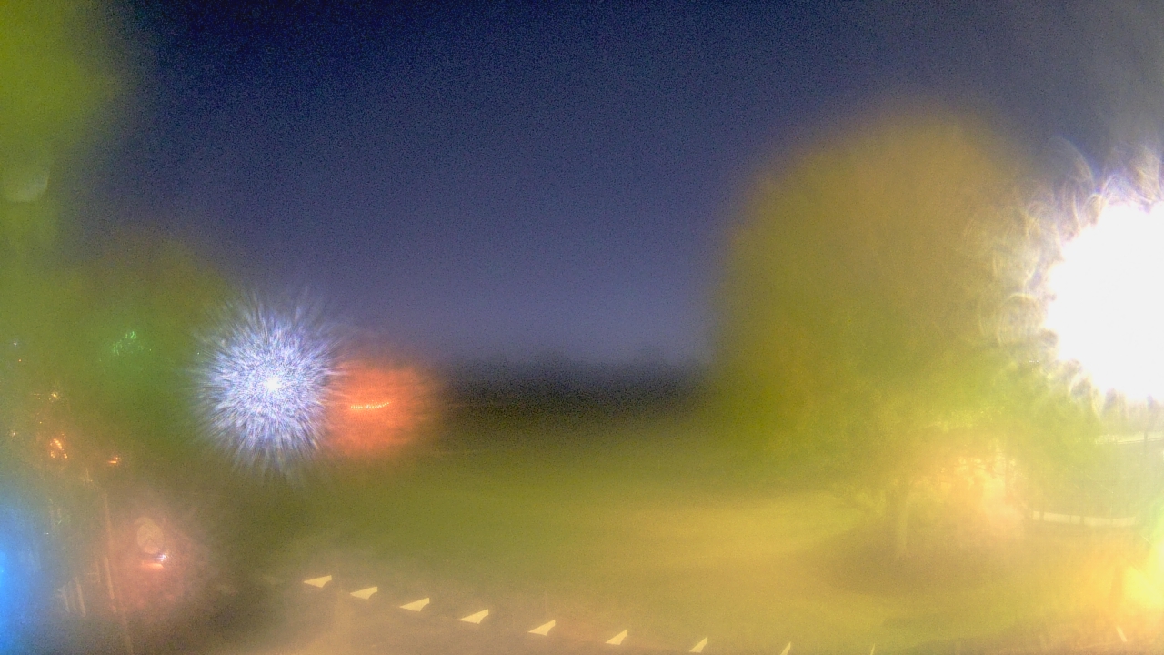 Thumbnail for current weather camera view from Houston Country Club in Houston, Texas