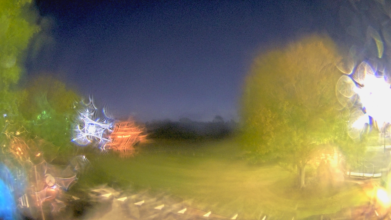 Thumbnail for current weather camera view from Houston Country Club in Houston, Texas