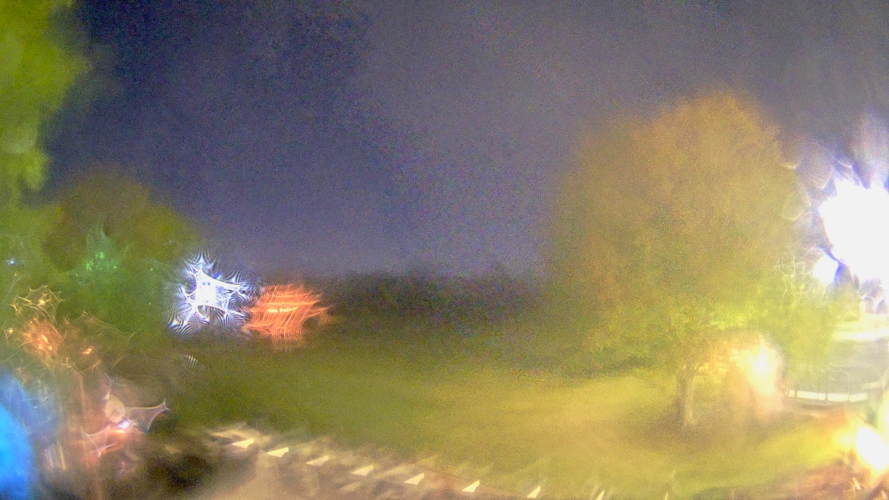Thumbnail for current weather camera view from Houston Country Club in Houston, Texas