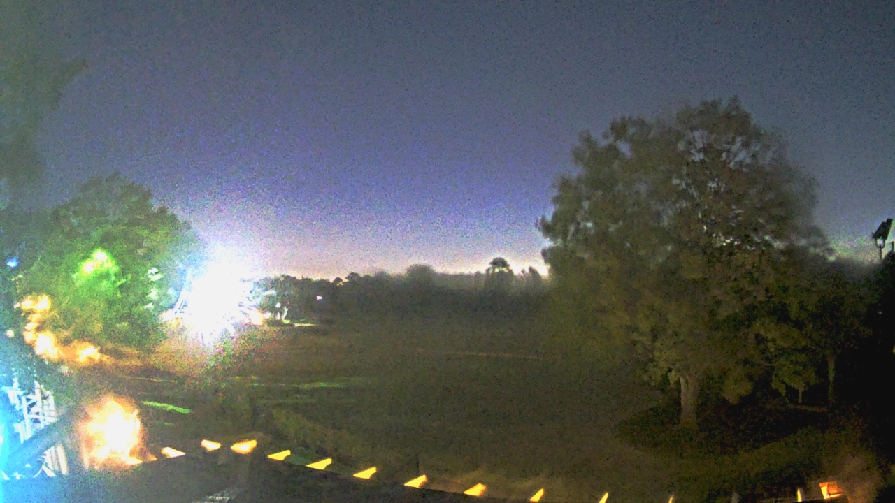 Thumbnail for current weather camera view from Houston Country Club in Houston, Texas