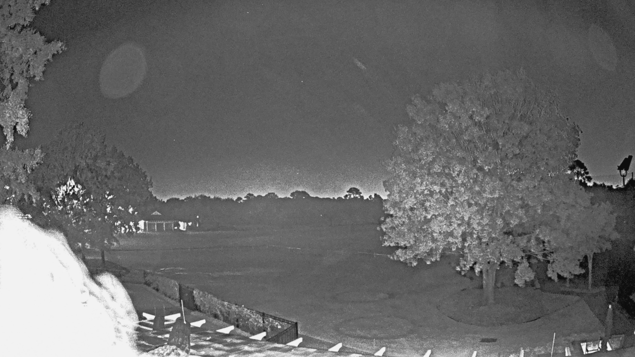 Thumbnail for current weather camera view from Houston Country Club in Houston, Texas