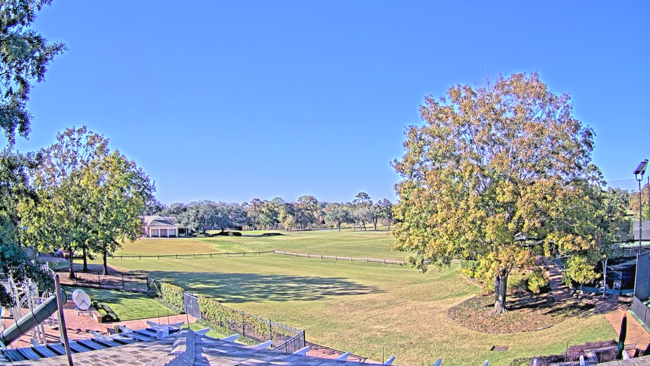 Thumbnail for current weather camera view from Houston Country Club in Houston, Texas