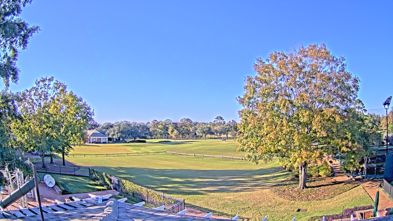 Thumbnail for current weather camera view from Houston Country Club in Houston, Texas