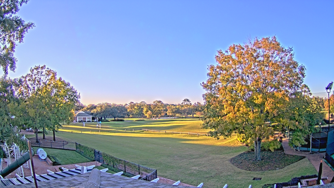 Thumbnail for current weather camera view from Houston Country Club in Houston, Texas