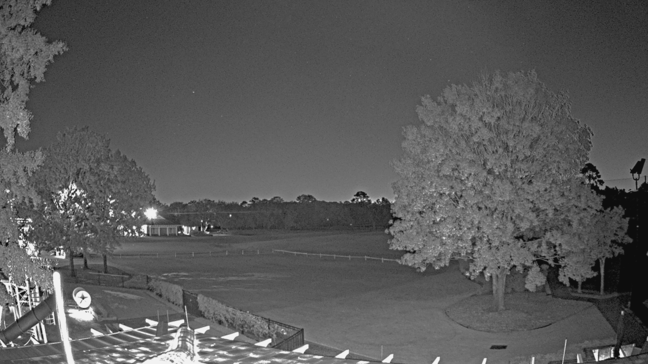 Thumbnail for current weather camera view from Houston Country Club in Houston, Texas