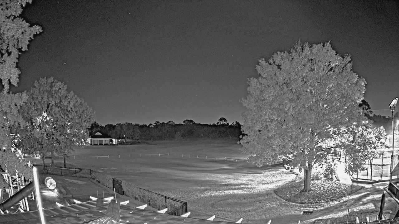 Thumbnail for current weather camera view from Houston Country Club in Houston, Texas