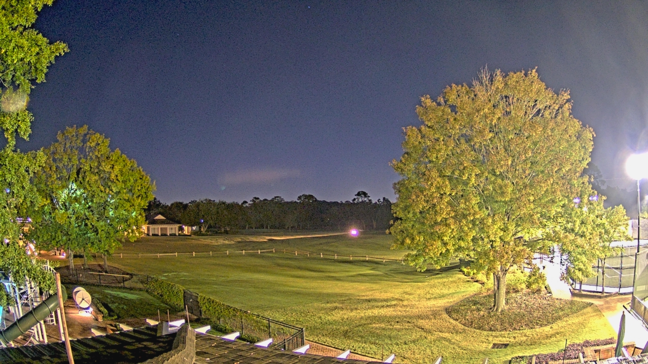 Thumbnail for current weather camera view from Houston Country Club in Houston, Texas