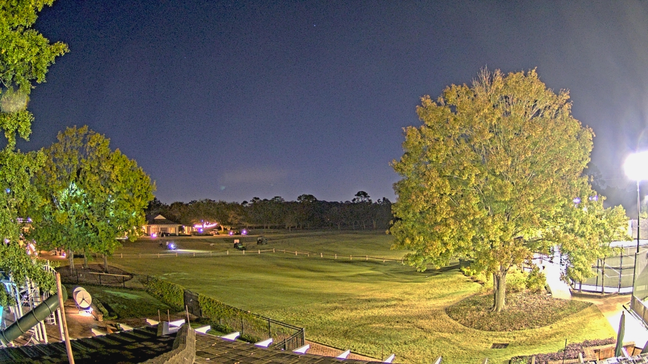 Thumbnail for current weather camera view from Houston Country Club in Houston, Texas