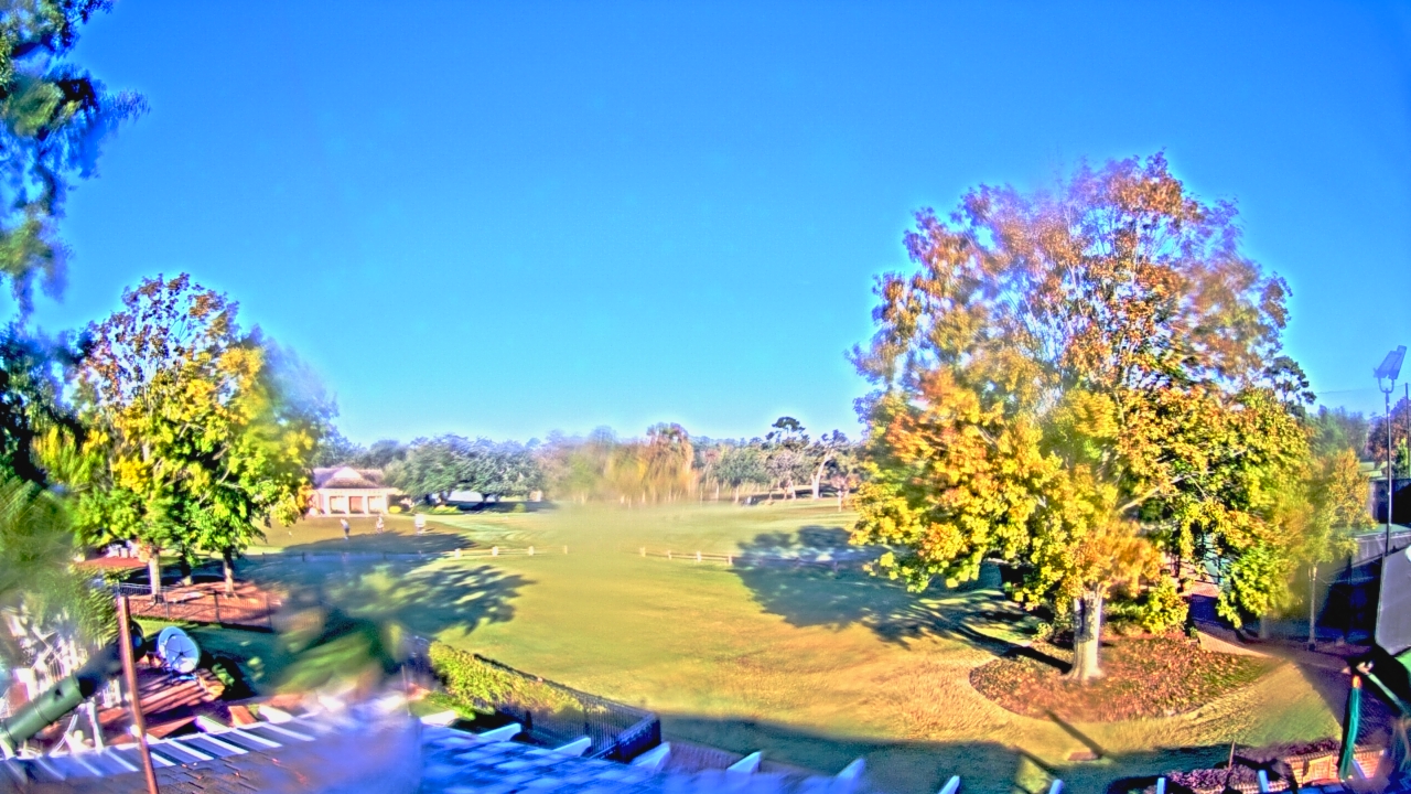 Thumbnail for current weather camera view from Houston Country Club in Houston, Texas