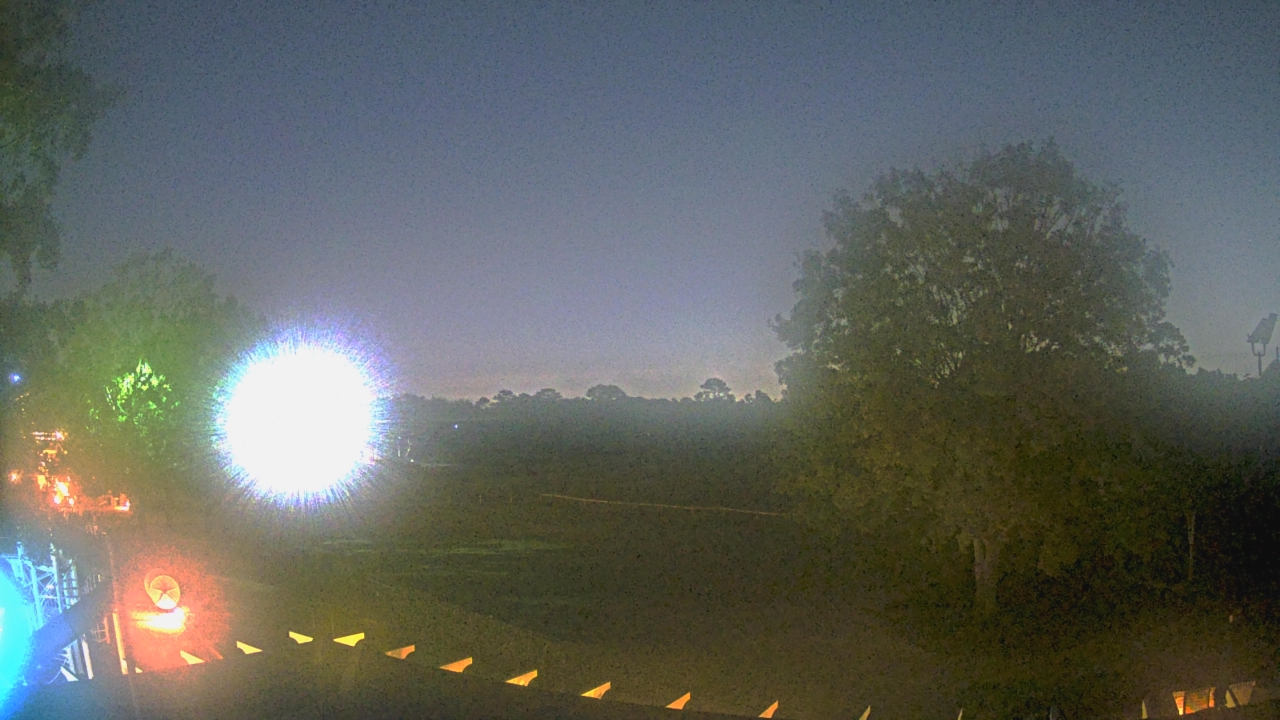 Thumbnail for current weather camera view from Houston Country Club in Houston, Texas