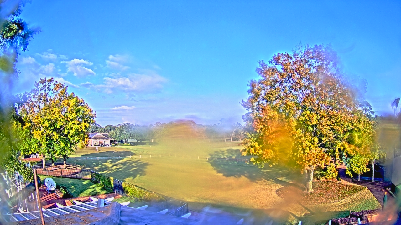 Thumbnail for current weather camera view from Houston Country Club in Houston, Texas