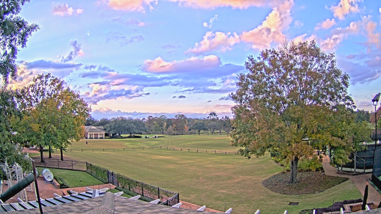 Thumbnail for current weather camera view from Houston Country Club in Houston, Texas