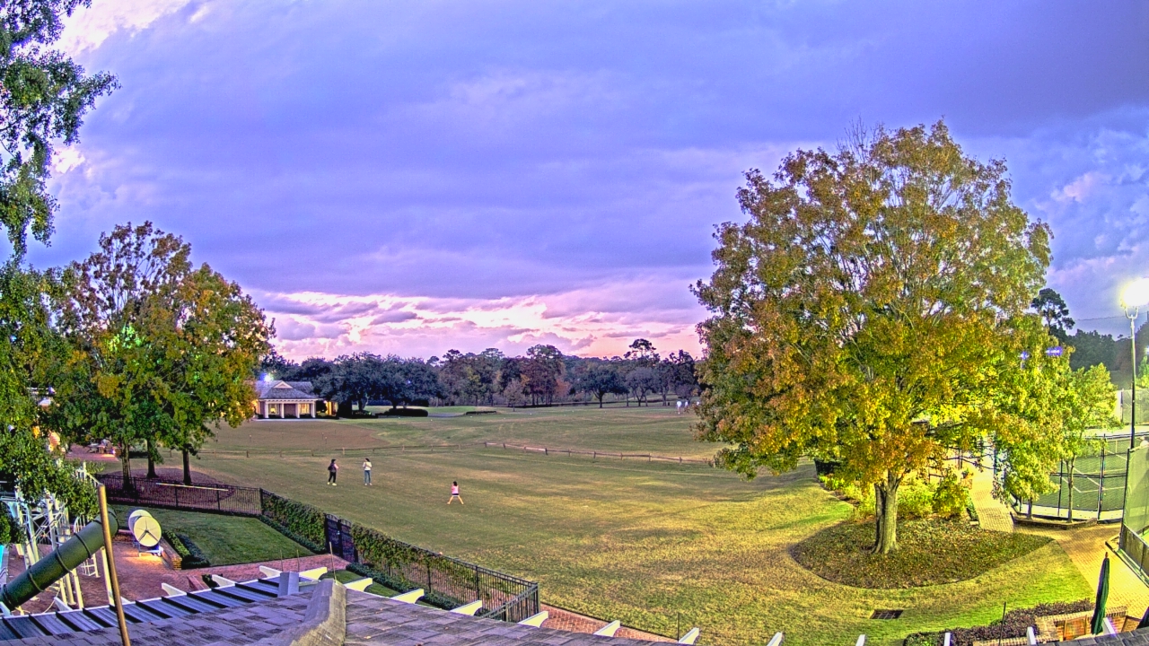 Thumbnail for current weather camera view from Houston Country Club in Houston, Texas