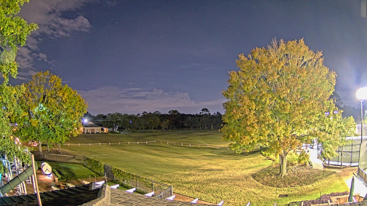 Thumbnail for current weather camera view from Houston Country Club in Houston, Texas