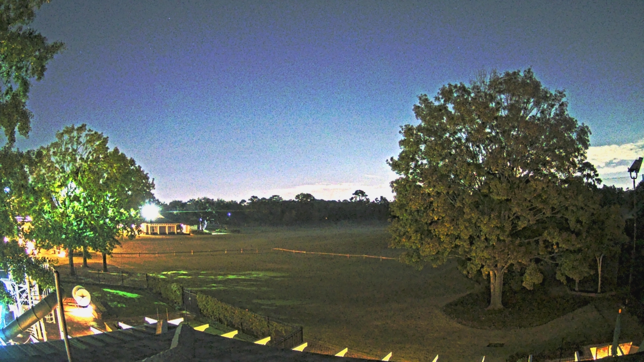 Thumbnail for current weather camera view from Houston Country Club in Houston, Texas
