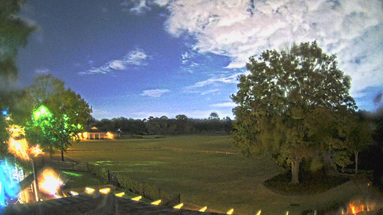 Thumbnail for current weather camera view from Houston Country Club in Houston, Texas