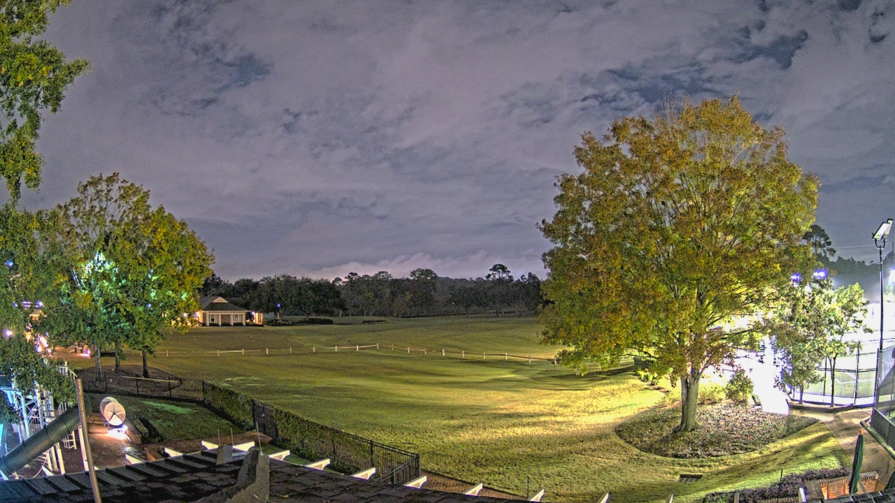 Thumbnail for current weather camera view from Houston Country Club in Houston, Texas