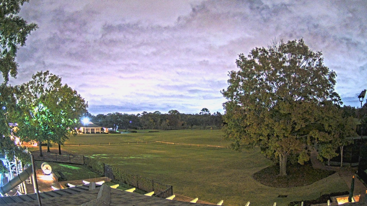 Thumbnail for current weather camera view from Houston Country Club in Houston, Texas