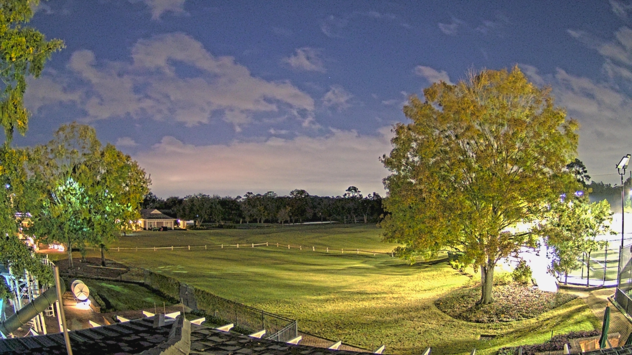 Thumbnail for current weather camera view from Houston Country Club in Houston, Texas