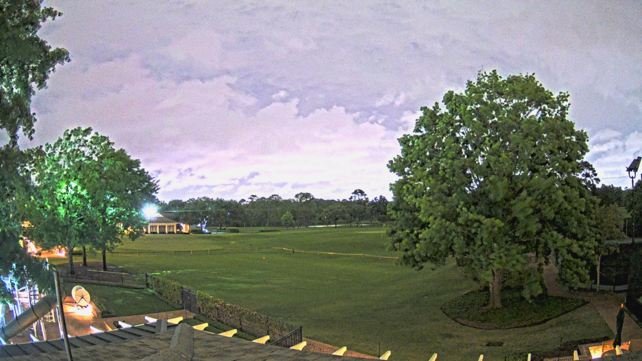 Thumbnail for current weather camera view from Houston Country Club in Houston, Texas