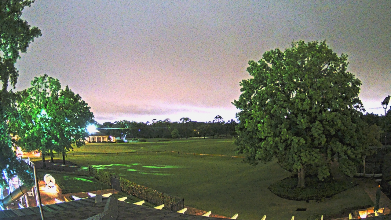 Thumbnail for current weather camera view from Houston Country Club in Houston, Texas