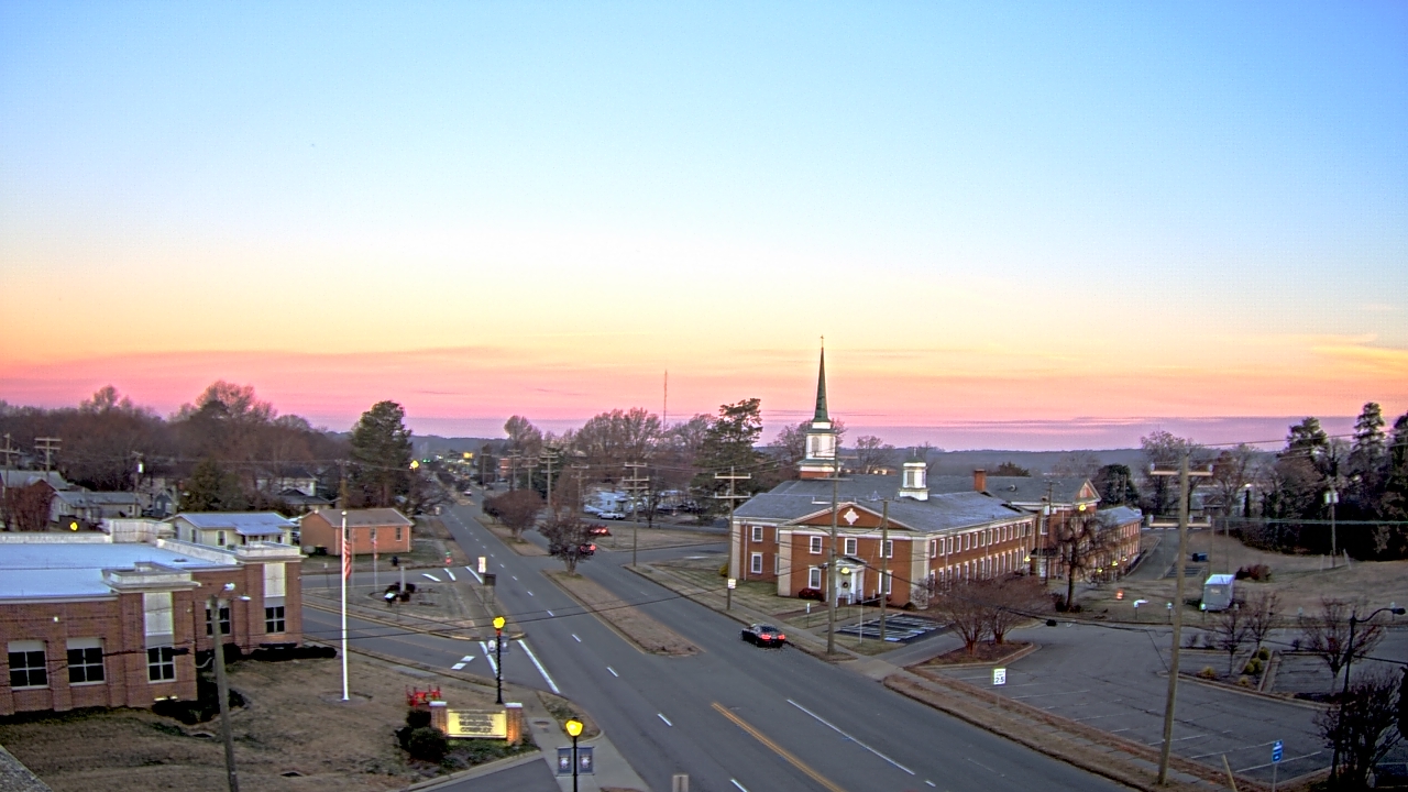 Thumbnail for current weather camera view from Hopewell Emergency Management in Hopewell City, Virginia