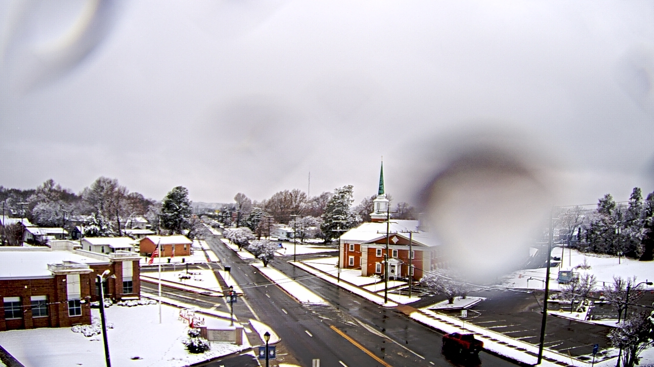 Thumbnail for current weather camera view from Hopewell Emergency Management in Hopewell City, Virginia