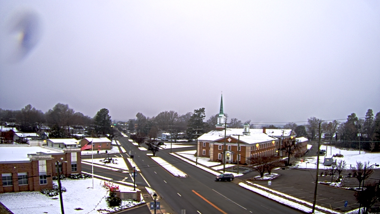 Thumbnail for current weather camera view from Hopewell Emergency Management in Hopewell City, Virginia