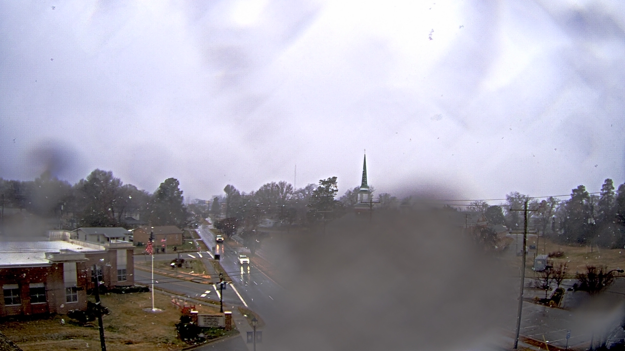 Thumbnail for current weather camera view from Hopewell Emergency Management in Hopewell City, Virginia