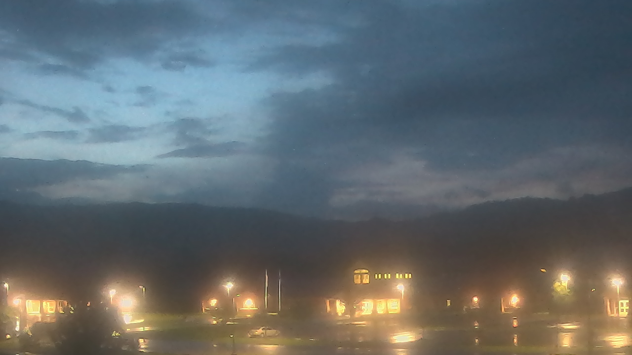 Thumbnail for current weather camera view from Windy Gap Elementary in Hardy, Virginia
