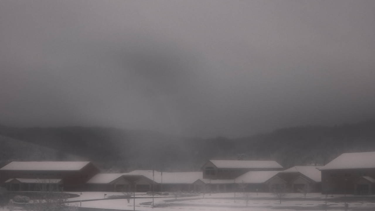 Thumbnail for current weather camera view from Windy Gap Elementary in Hardy, Virginia