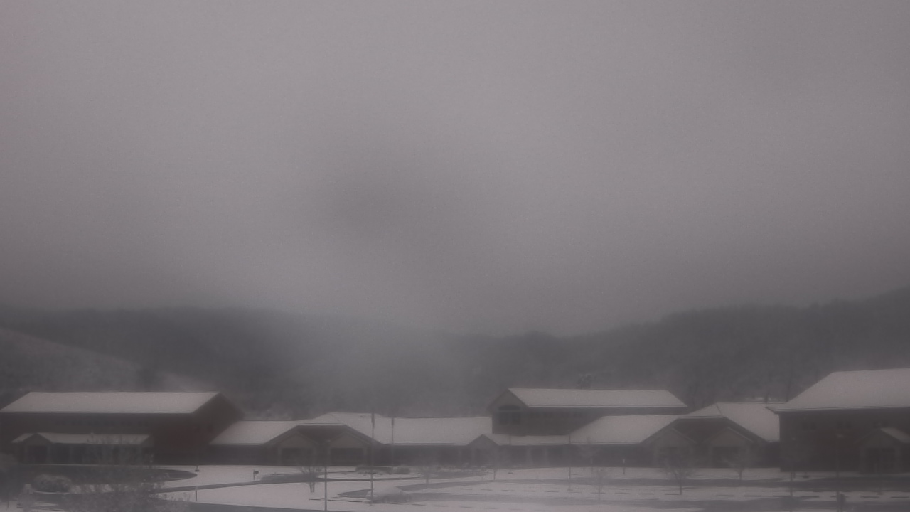 Thumbnail for current weather camera view from Windy Gap Elementary in Hardy, Virginia
