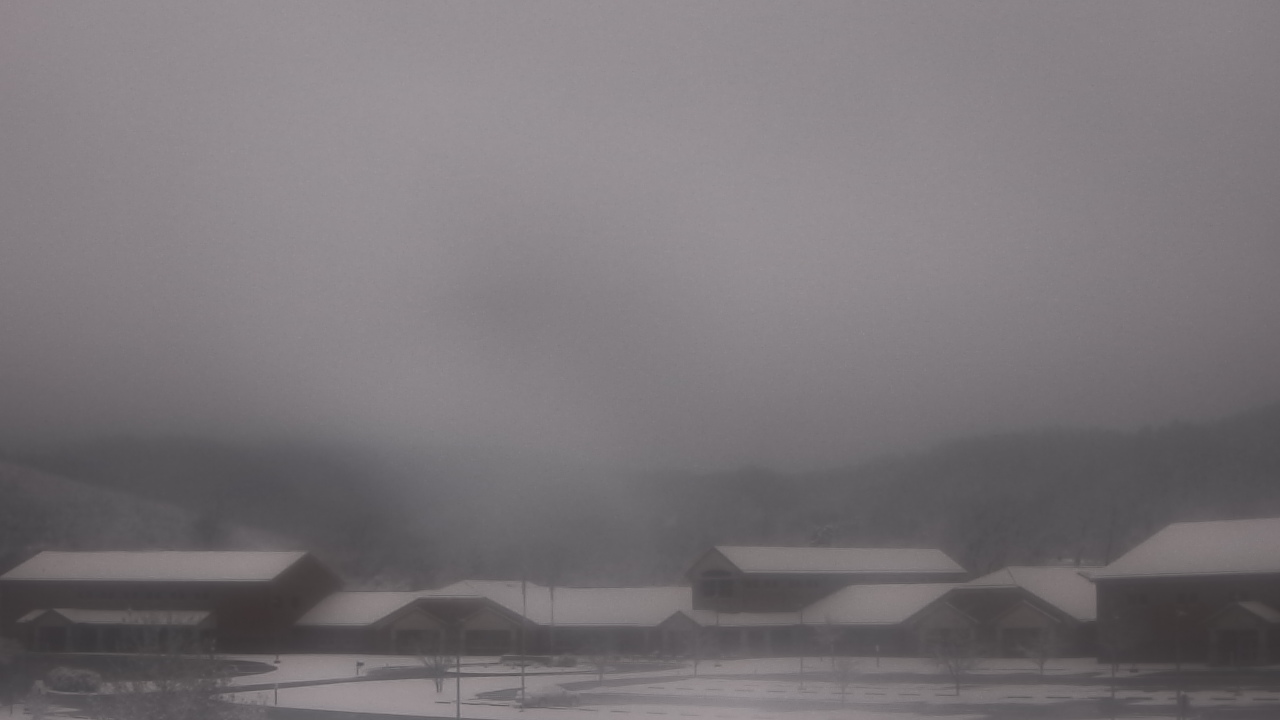 Thumbnail for current weather camera view from Windy Gap Elementary in Hardy, Virginia