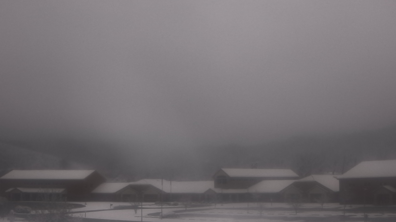 Thumbnail for current weather camera view from Windy Gap Elementary in Hardy, Virginia