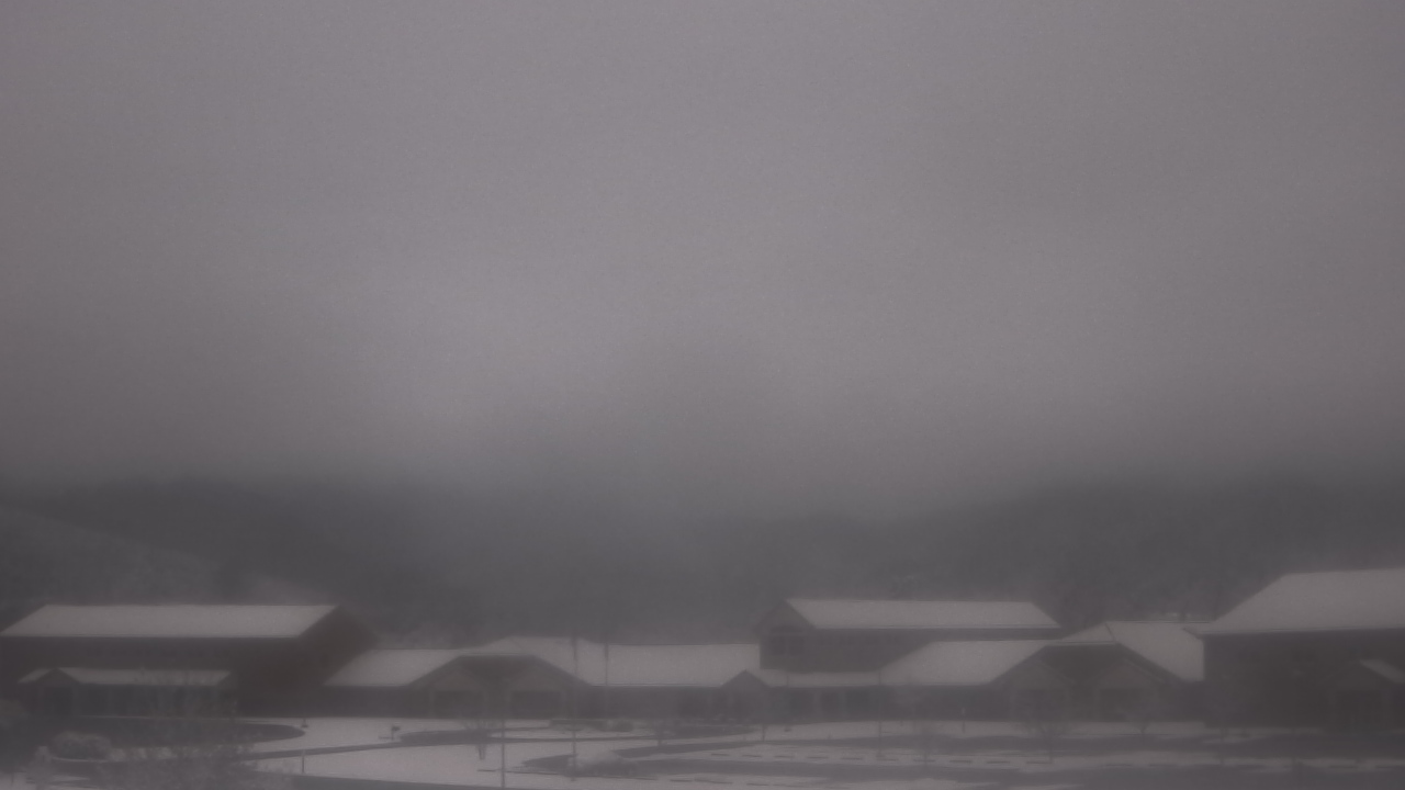 Thumbnail for current weather camera view from Windy Gap Elementary in Hardy, Virginia